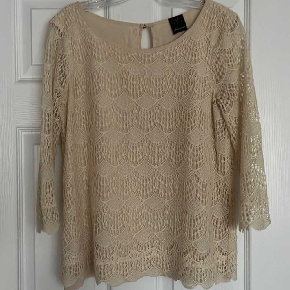 Ella Moss Scalloped Cream Eyelet Blouse / Size: M